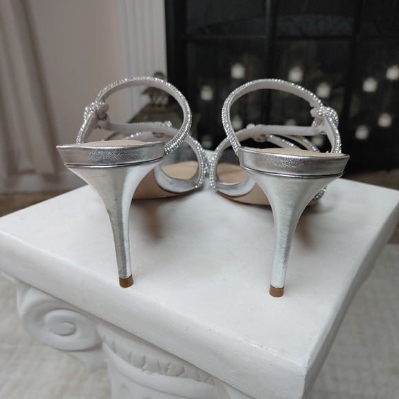 Schutz Women's Lauryn Cristal Metallic Sandal 9B - Picture 6 of 15